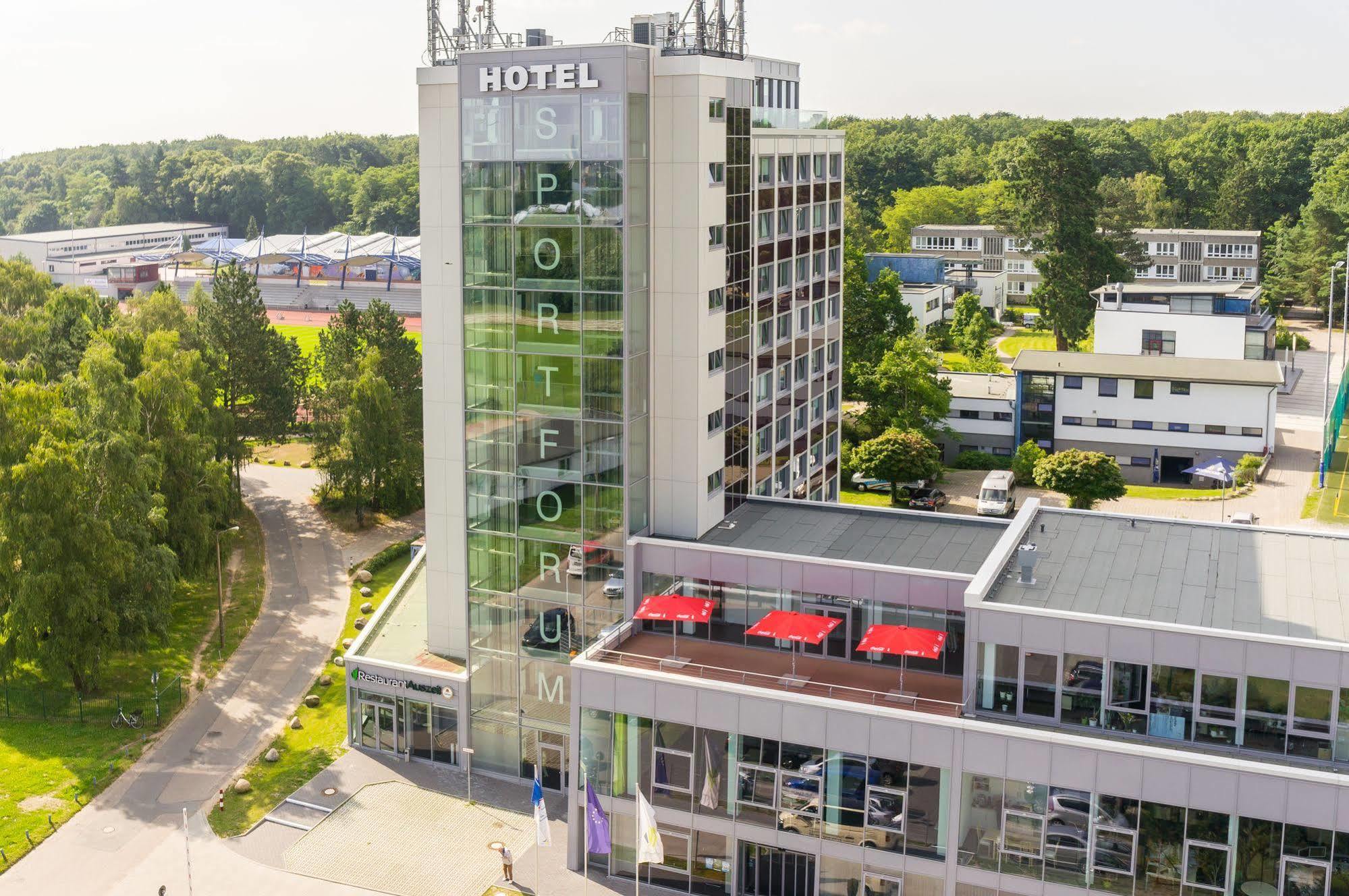 רוסטוק Hotel Sportforum מראה חיצוני תמונה